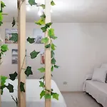 Casa Della Nonna Teresa בורדיגרה